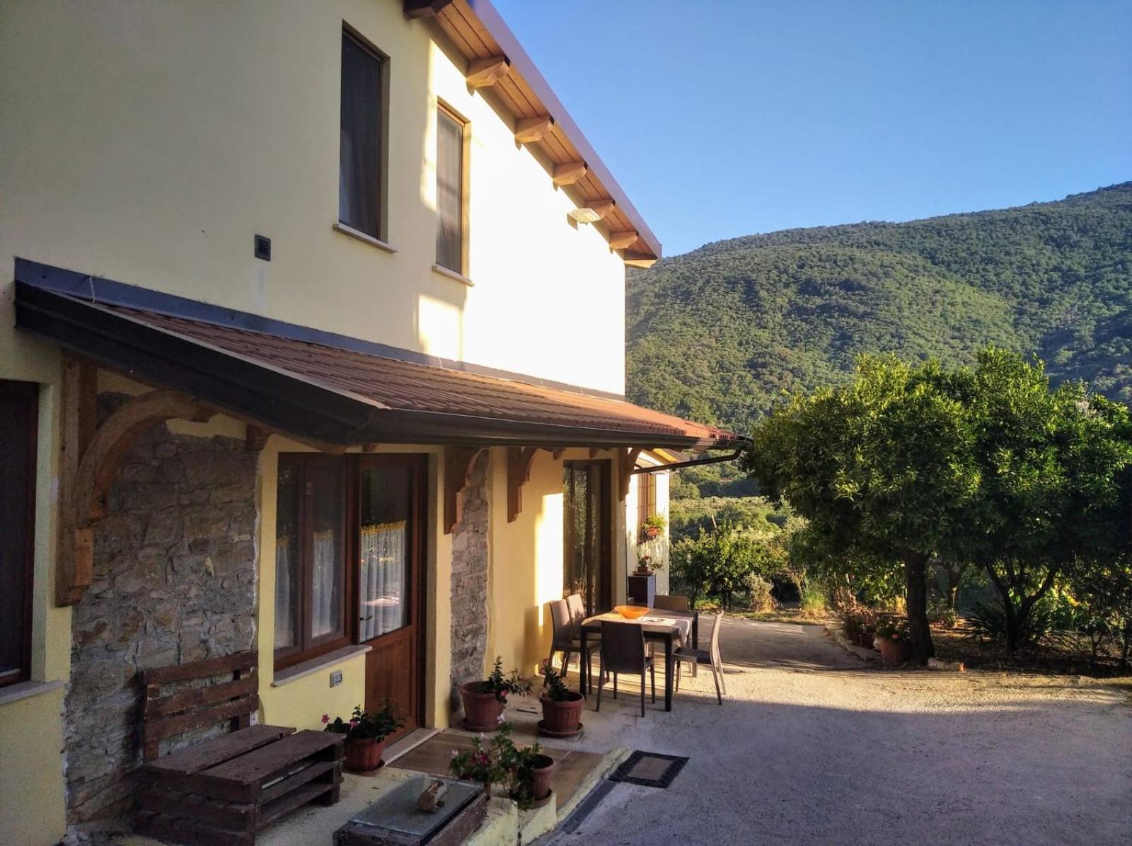 Agriturismo B&B Il Girasole Roccadaspide Экстерьер фото